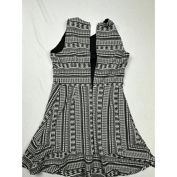 LOFT Outlet Petite Womens Black And White size 6P‎ Woven Pattern Dress - Picture 13 of 14